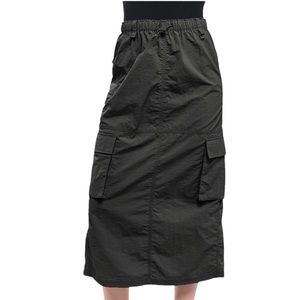 Black Cargo Skirt W/side Pockets & Rear Slit NWT
